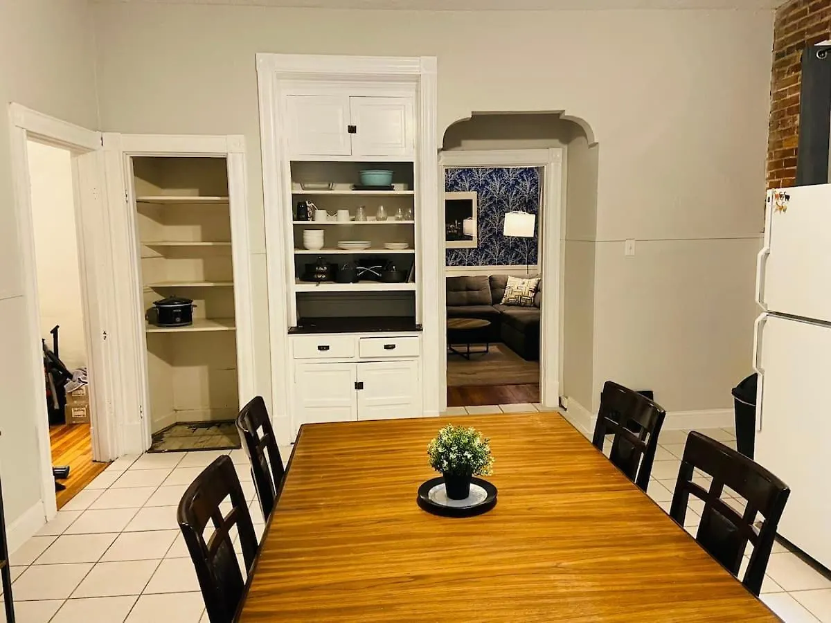 Spacious 2Br W Fenced Yard Office & Roku Tv In Stl Saint Louis Apartment