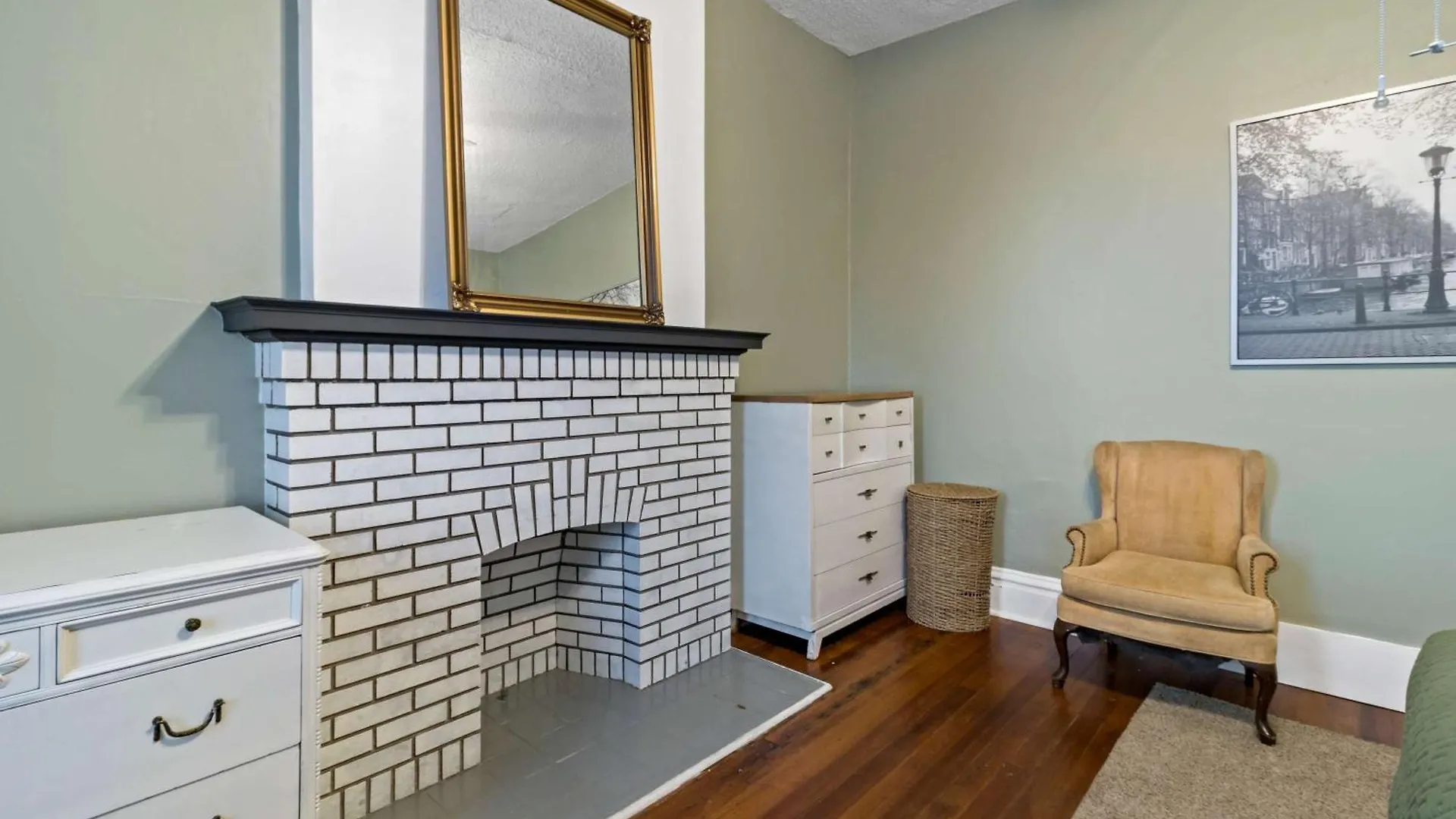 Spacious 2Br W Fenced Yard Office & Roku Tv In Stl Saint Louis United States
