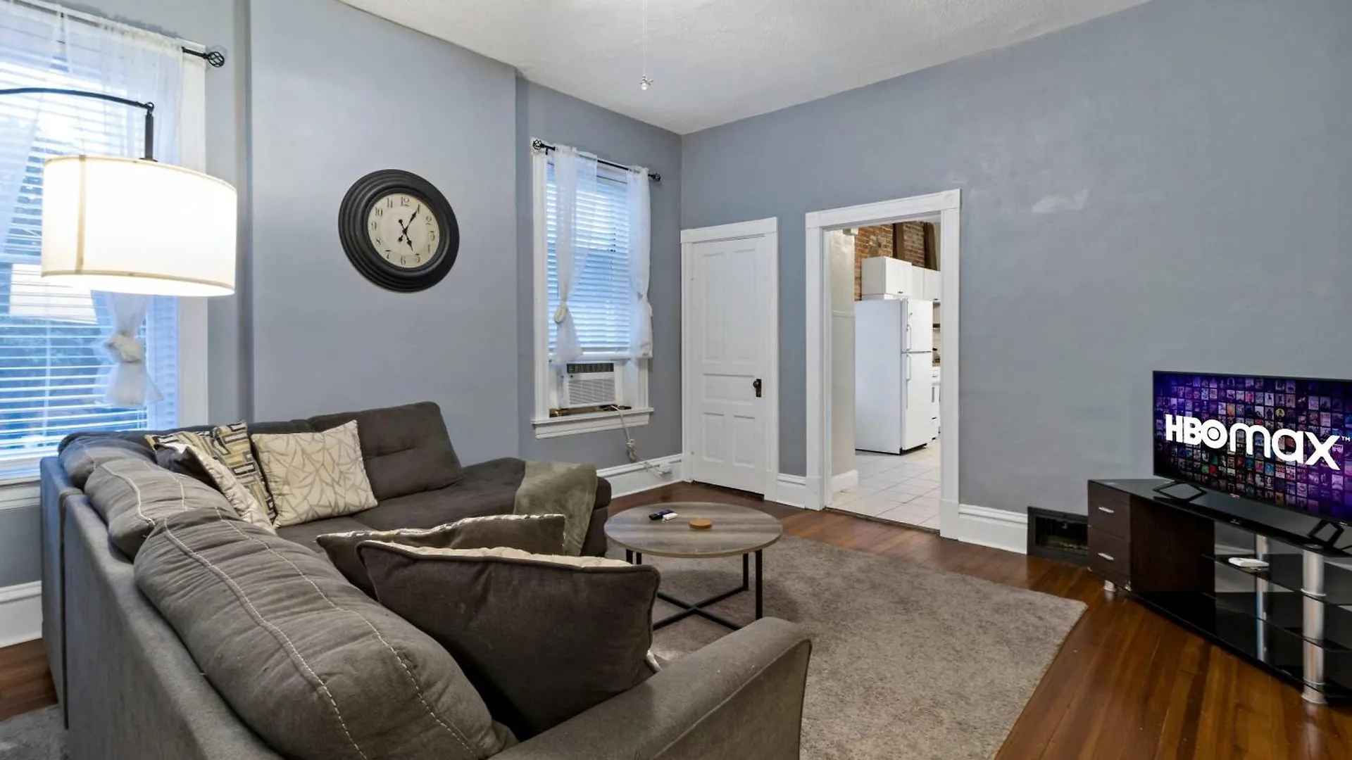 Spacious 2Br W Fenced Yard Office & Roku Tv In Stl Saint Louis Apartment