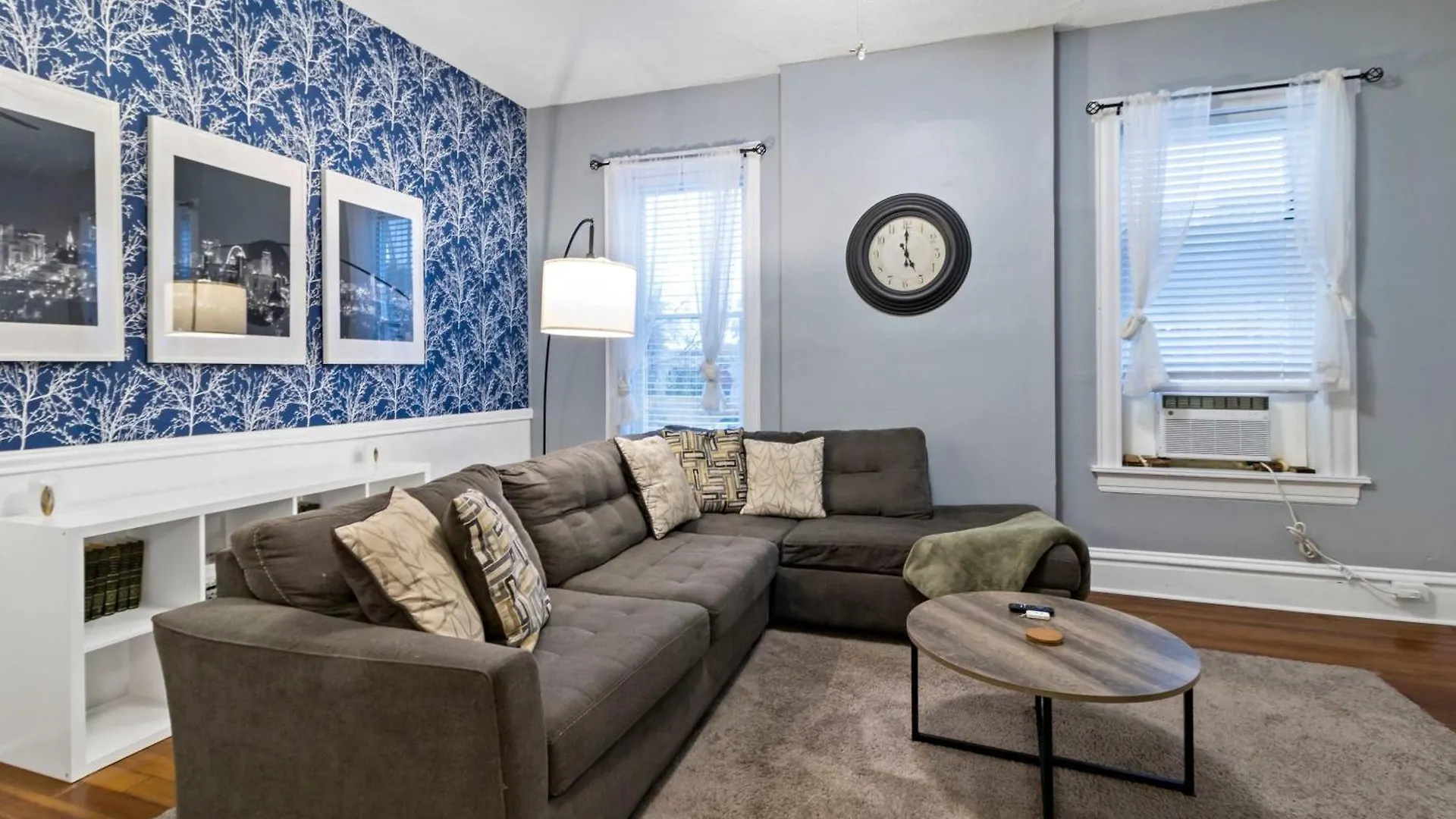 Apartment Spacious 2Br W Fenced Yard Office & Roku Tv In Stl Saint Louis United States